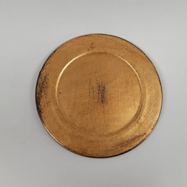Set de plats dorés – Image 3