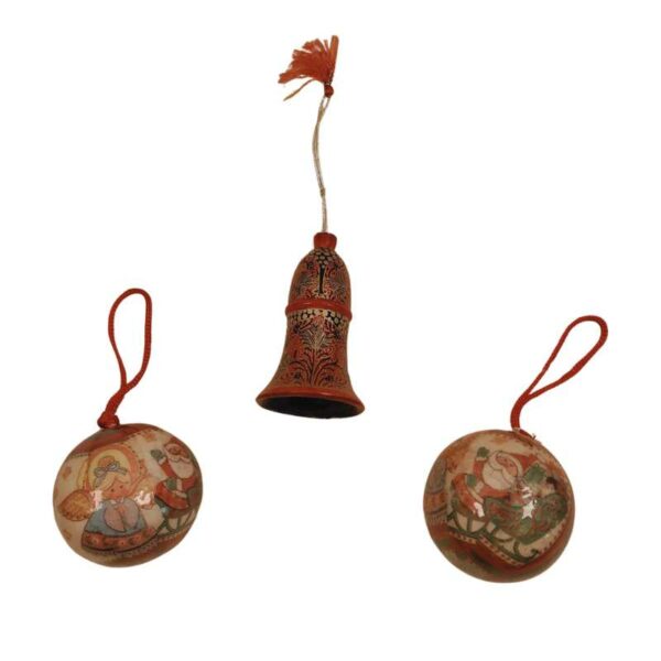 Lot de 3 suspensions anciennes